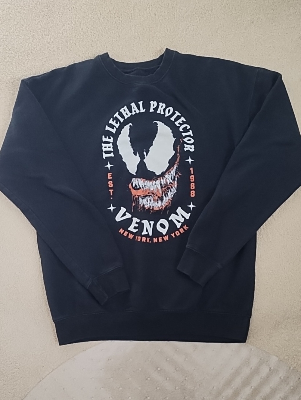 Marvel Venom Graphic Sweatshirt The Lethal Protector Est. 1988 Men's Medium
